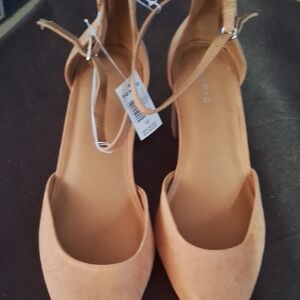 torrid Peach/Tan Ankle Strap Block Heel Pumps
